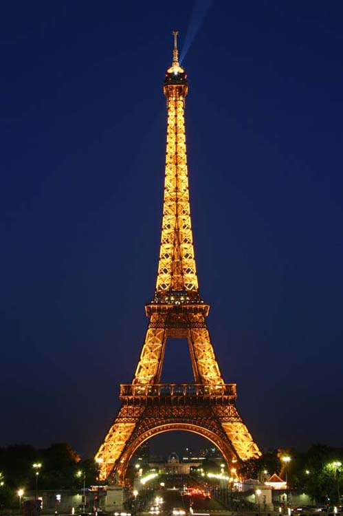 08-Eiffel